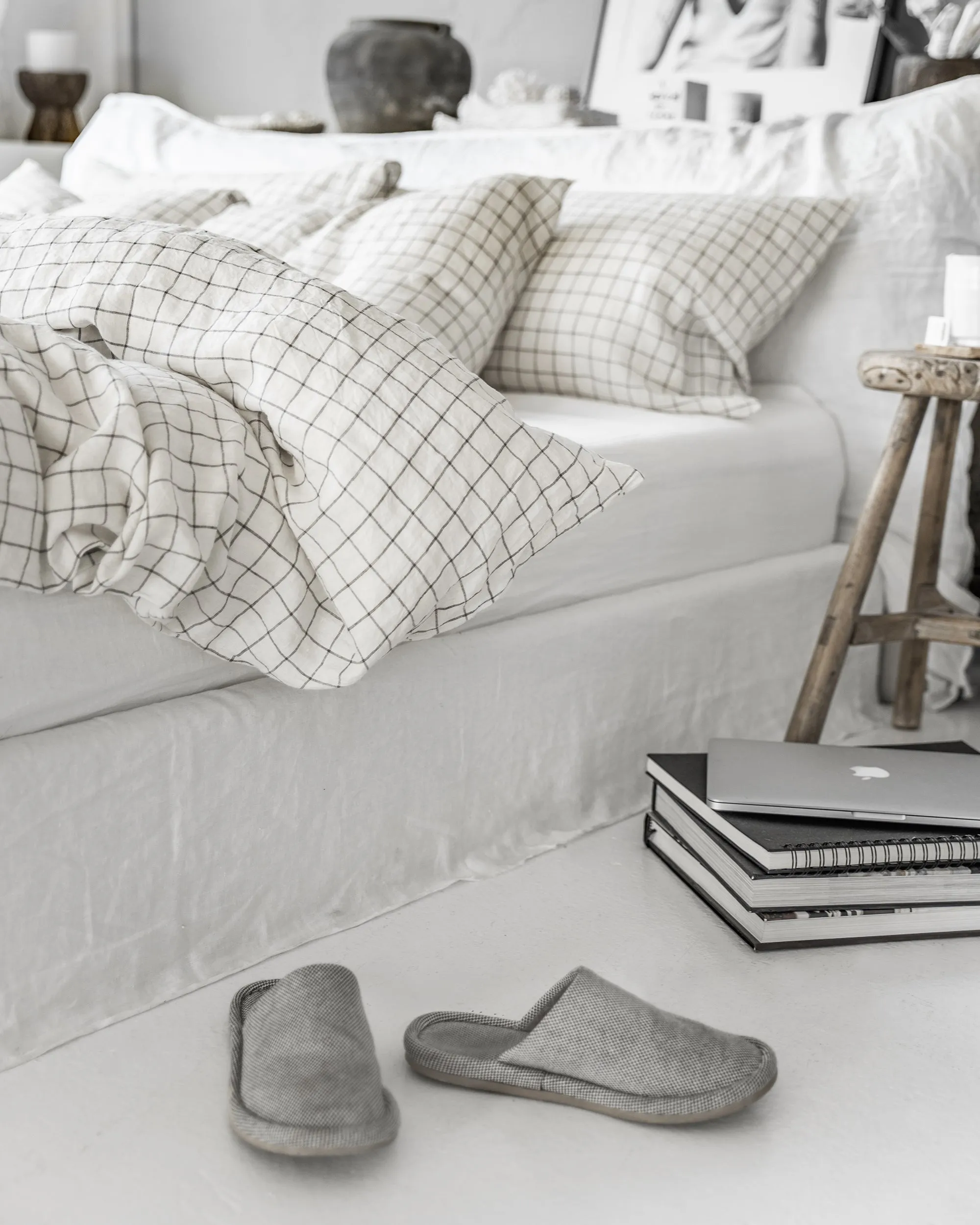 Custom size (inch) linen duvet cover in Charcoal grid