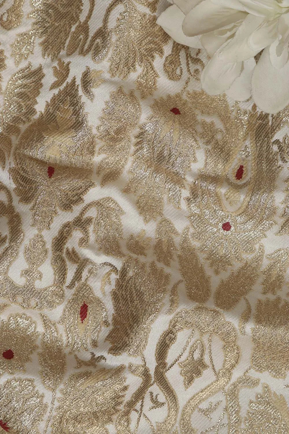 Elegant White Banarasi  Kimkhwab Silk Fabric ( 1 Mtr )