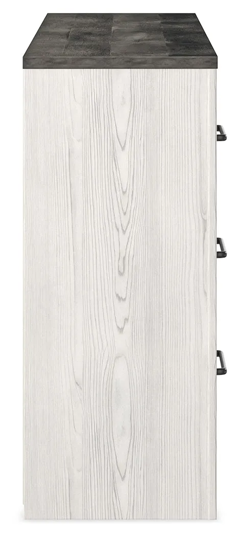 Gerridan King Panel Bed with Dresser and 2 Nightstands in White/Gray