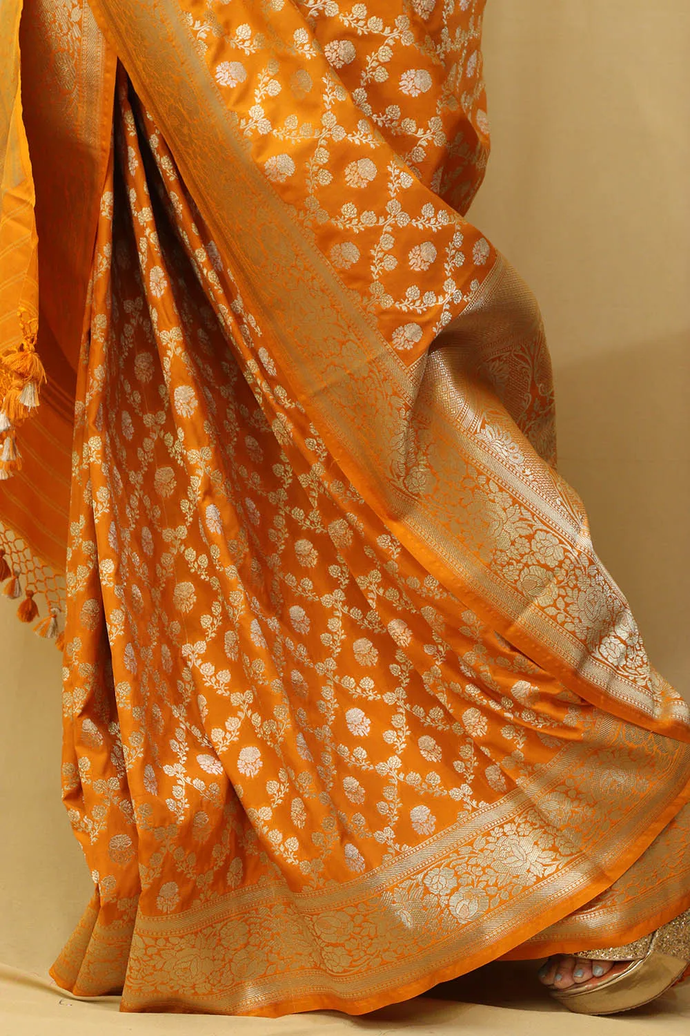 Golden Glow: Elegant Yellow Banarasi Silk Saree