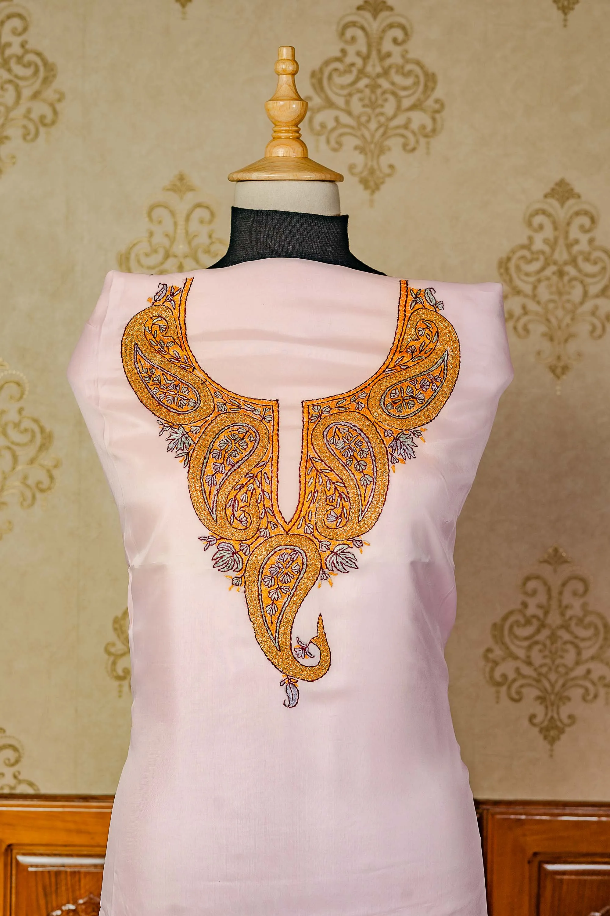Kashmiri Elegance: Pink Sozni and Tilla Suit