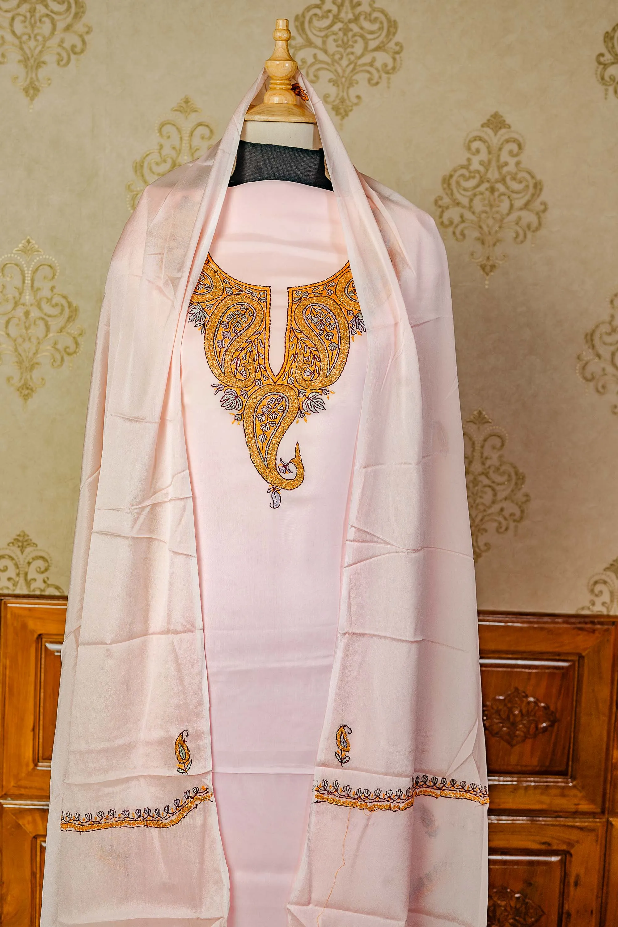 Kashmiri Elegance: Pink Sozni and Tilla Suit