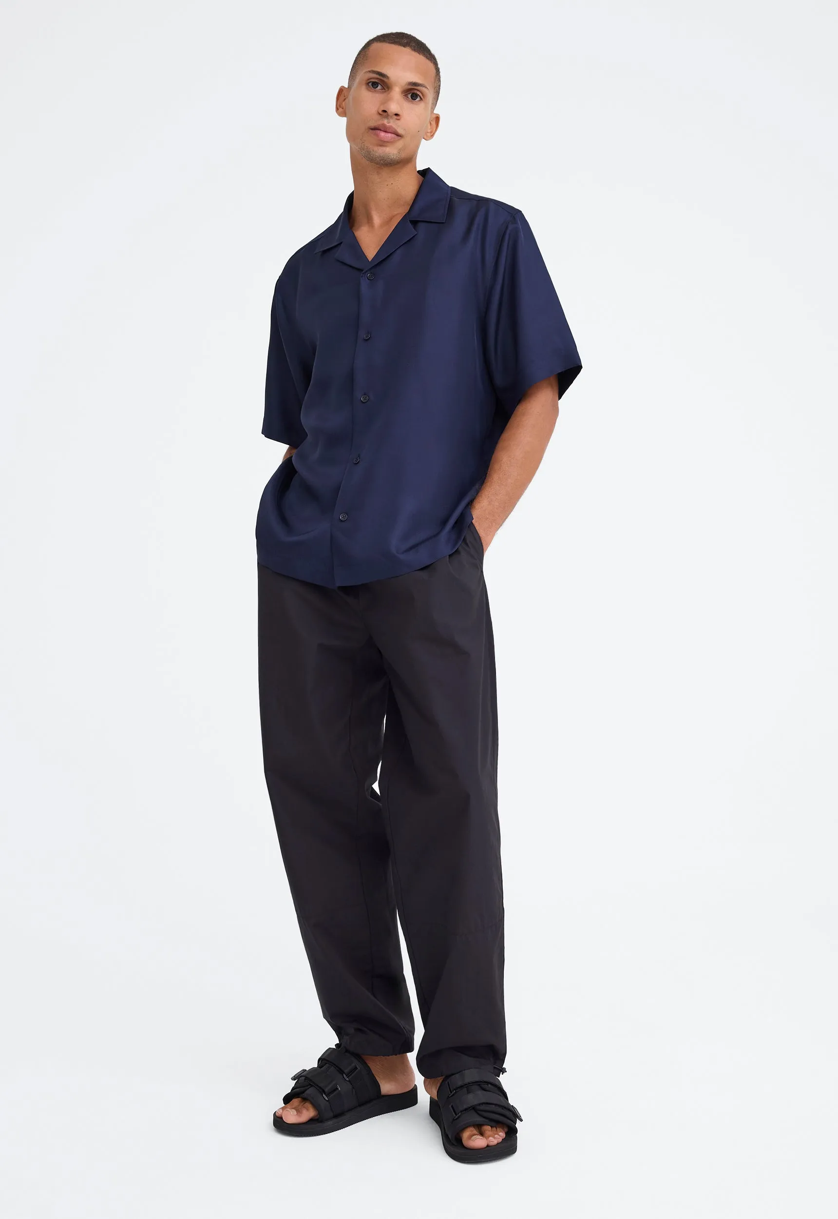 Kobe Shirt - Darkest Navy