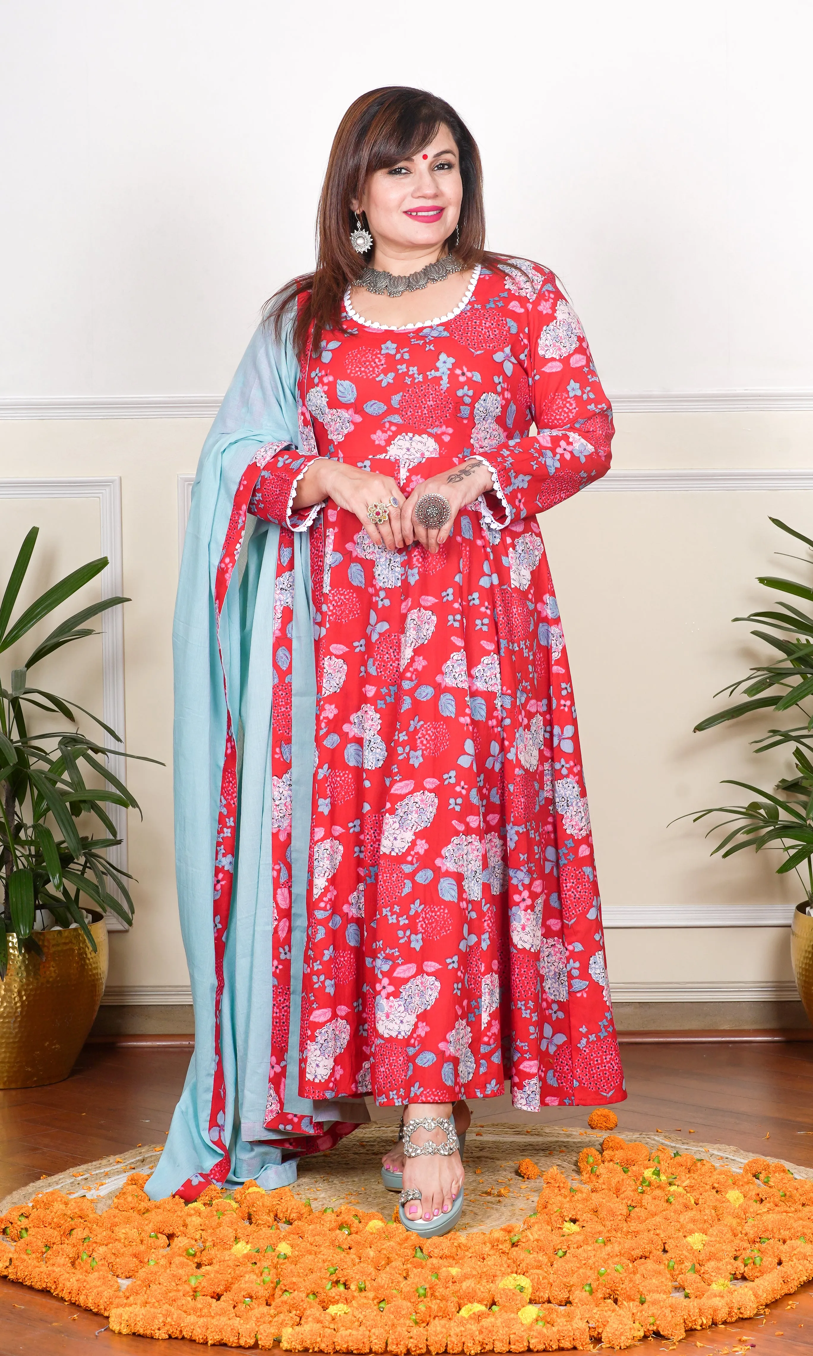 MULTICOLOUR FLORAL PRINTED WITH LACE KALIDAAR KURTA FOR WOMEN