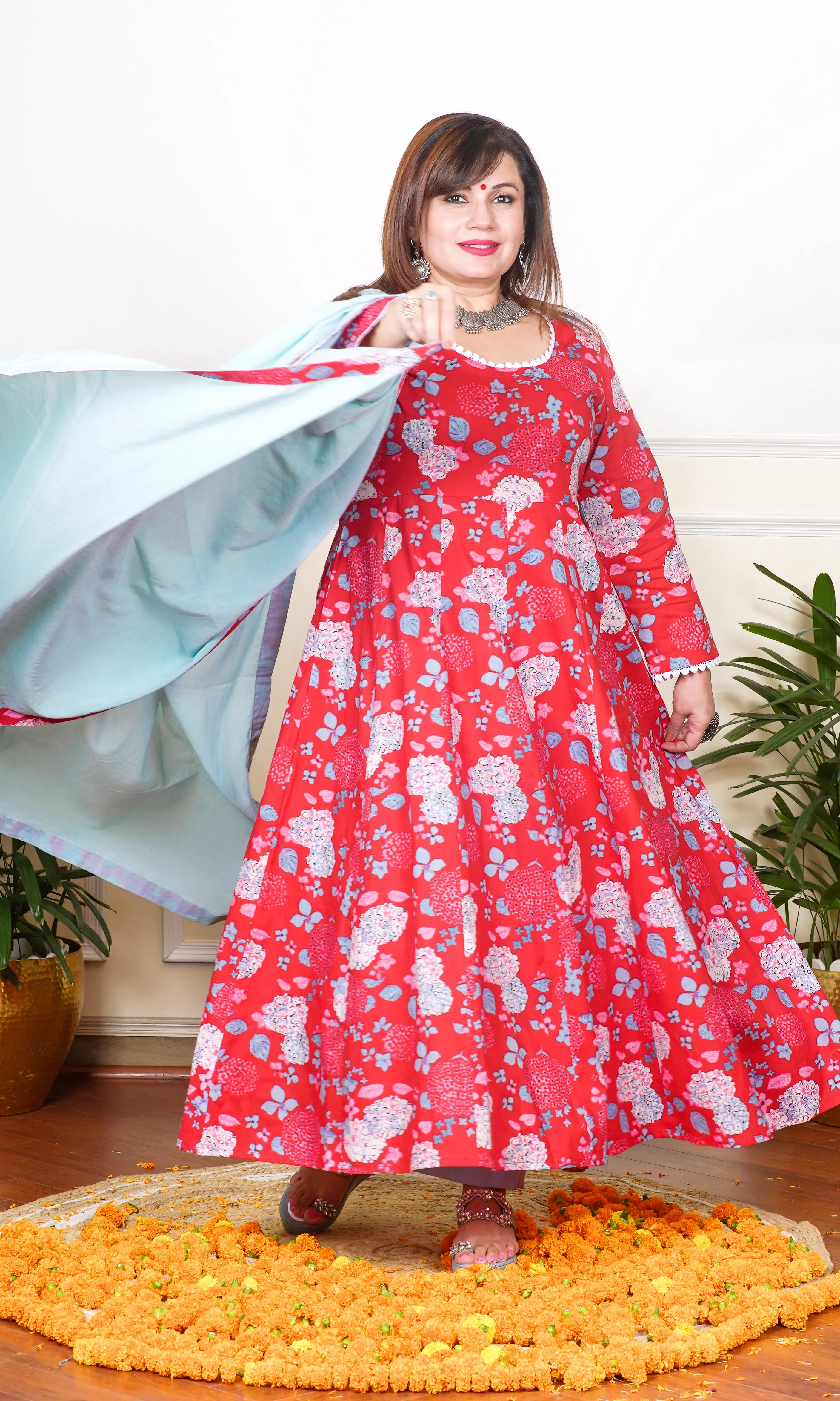 MULTICOLOUR FLORAL PRINTED WITH LACE KALIDAAR KURTA FOR WOMEN
