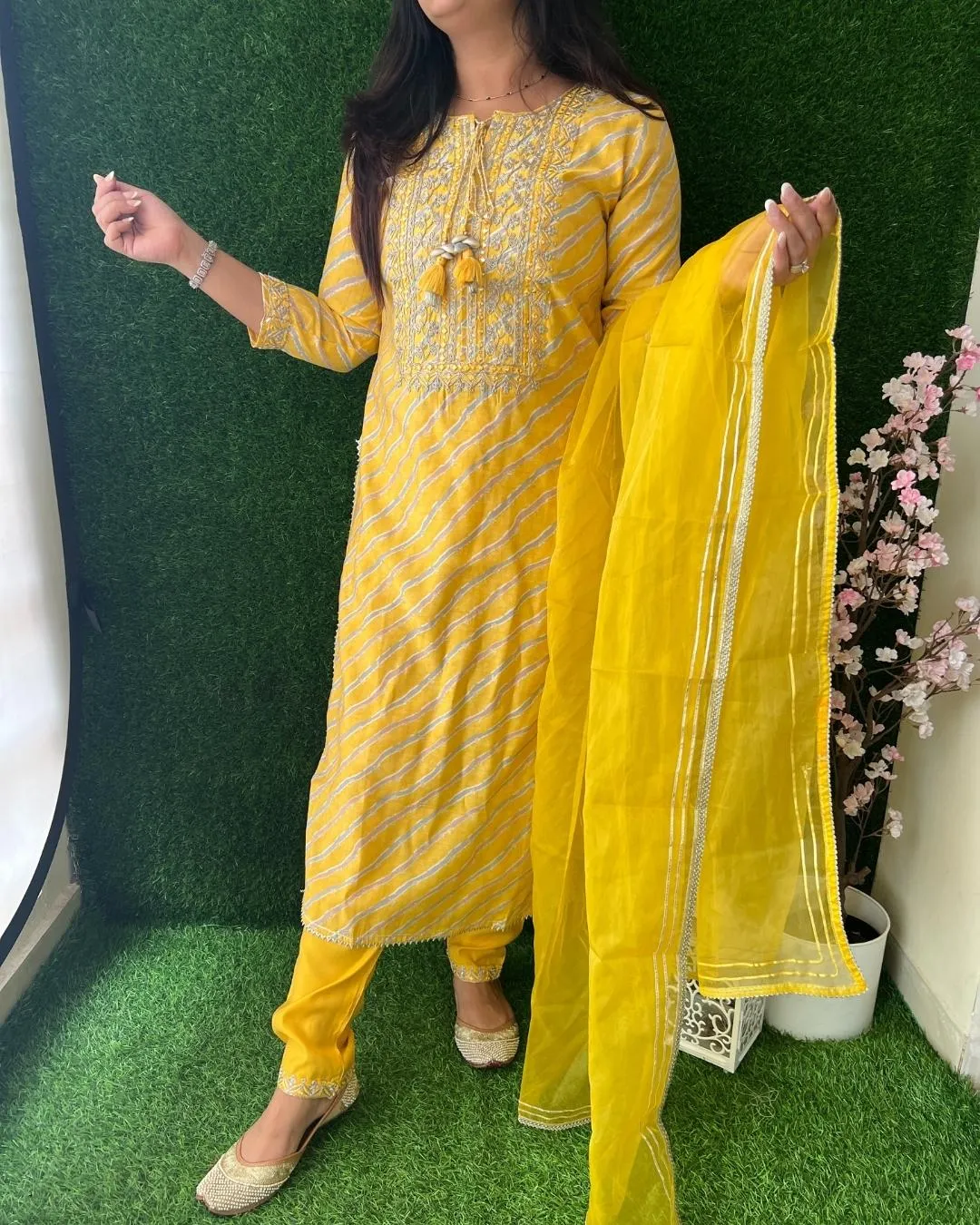 Muslin Leheriya Kurta and Pant Set