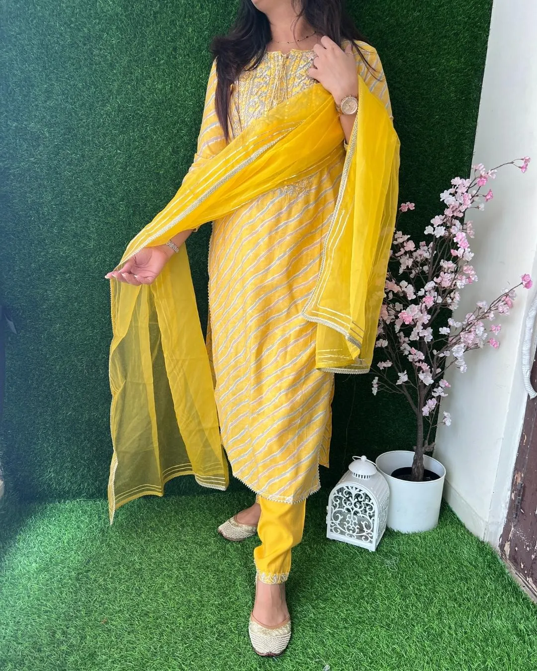 Muslin Leheriya Kurta and Pant Set
