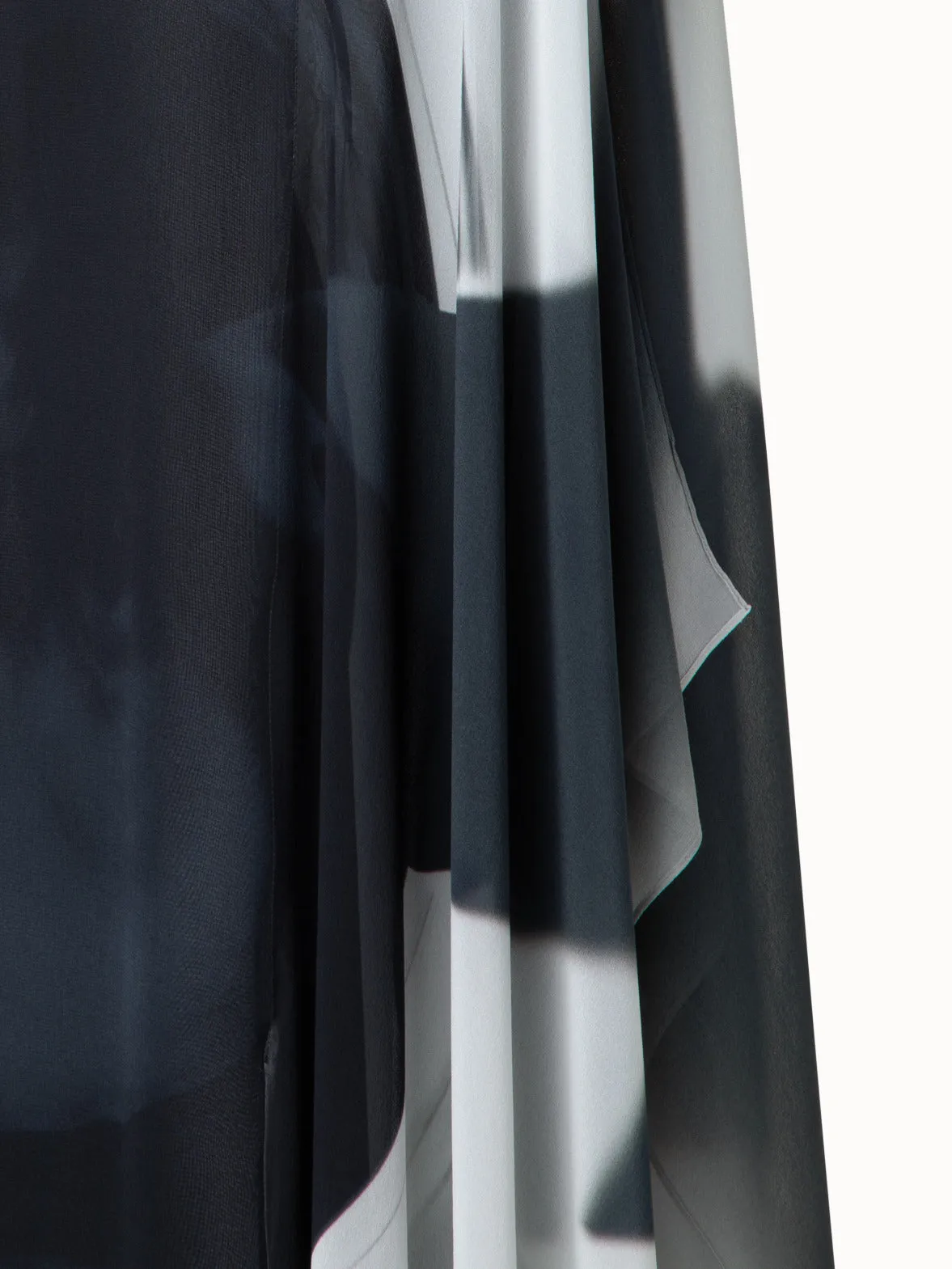 Sleeveless Caftan Dress in Silk Georgette with Loop Print