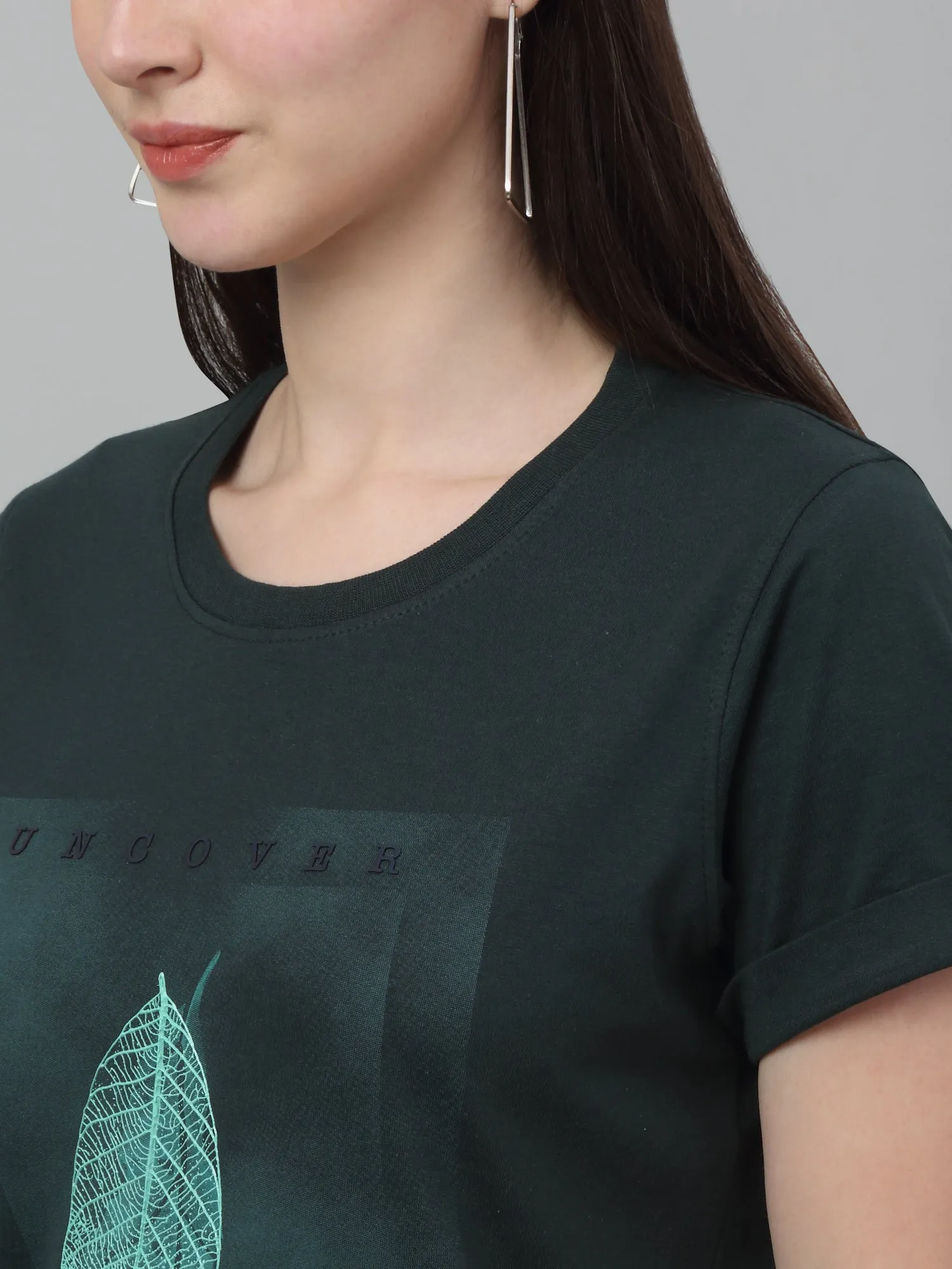 Women's Casual Regular Short Sleeve Bottle Green Round neck Graphic Print T-Shirt